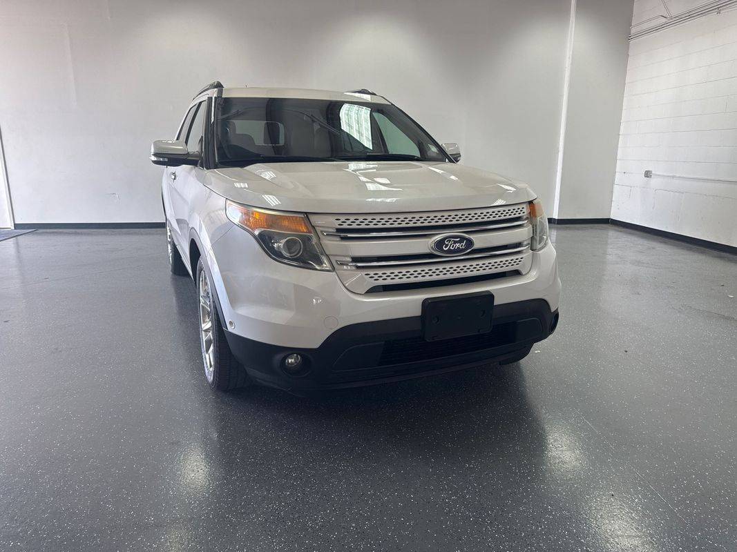 2015 Ford Explorer Limited — SUV — 105,000 mi — Englewood, CO