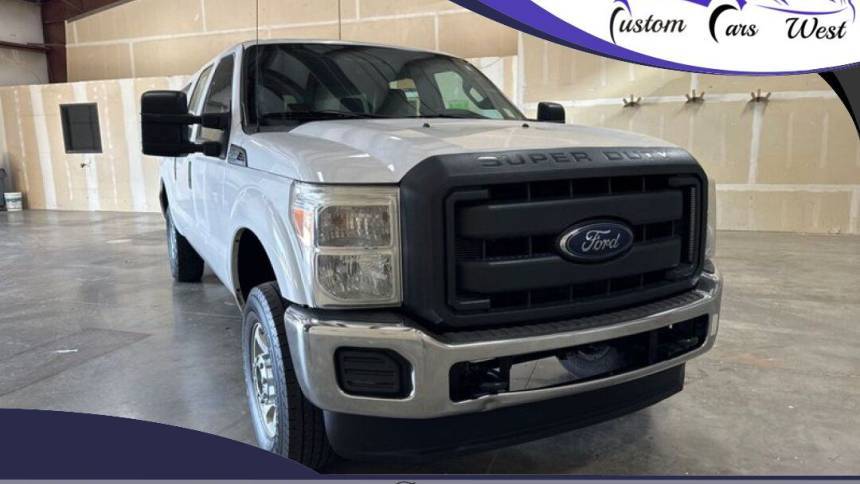 2013 Ford Super Duty F-250 XL — Pickup Truck — 289,425 mi — Englewood, CO