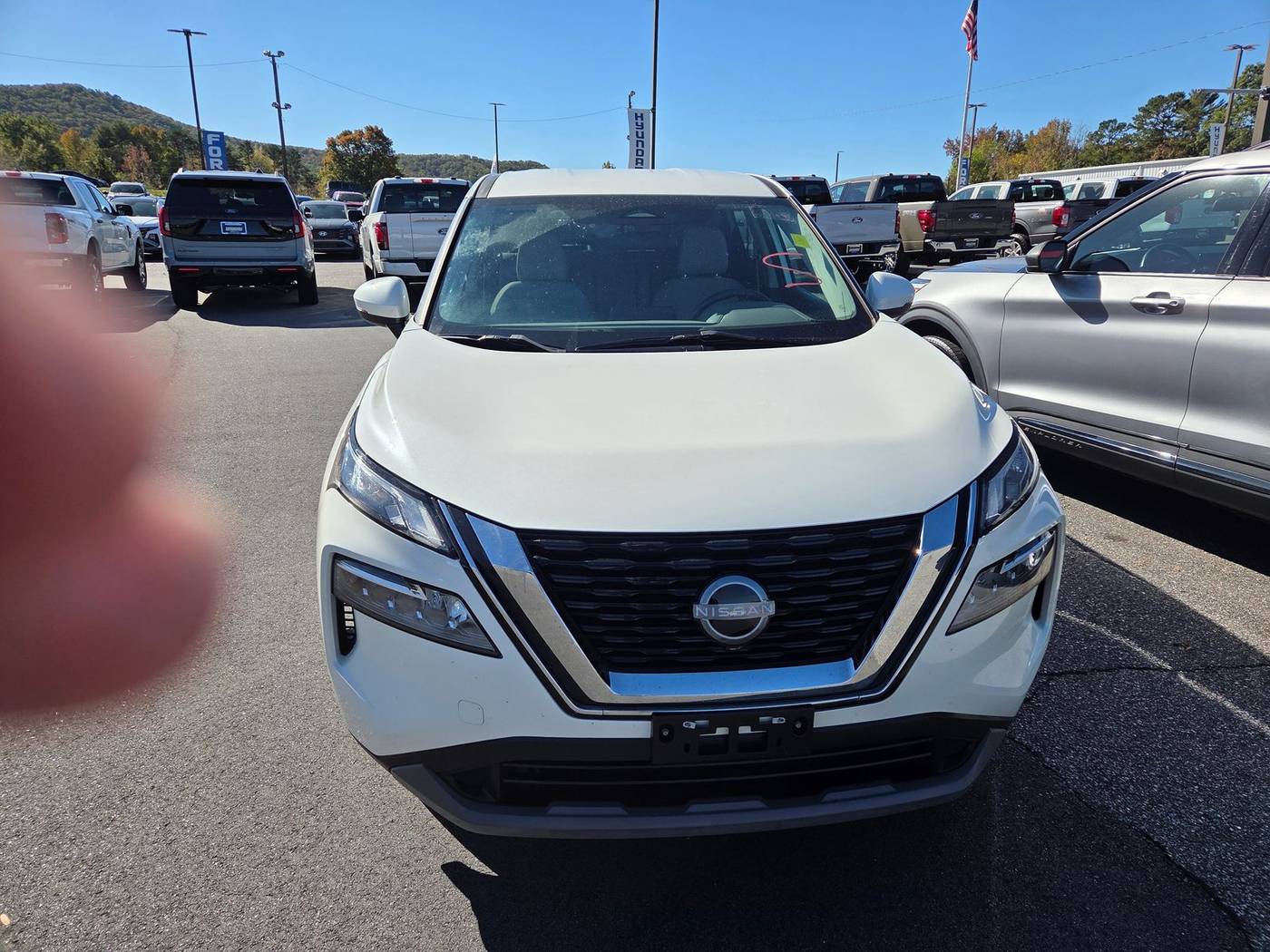2022 Nissan Rogue SV — SUV — 27,688 mi — Asheville, NC