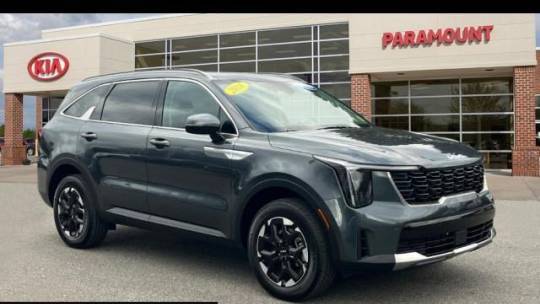 2024 Kia Sorento S — SUV — 4,506 mi — Asheville, NC