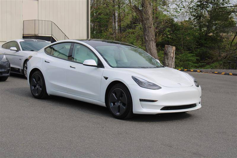 2022 Tesla Model 3 Long Range — Sedan — 27,341 mi — Dumfries, VA