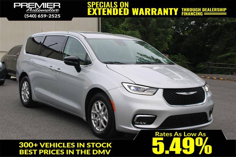 2024 Chrysler Pacifica Touring L — Minivan — 28,690 mi — Dumfries, VA
