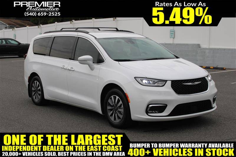 2022 Chrysler Pacifica Hybrid Touring L — Minivan — 38,913 mi — Dumfries, VA