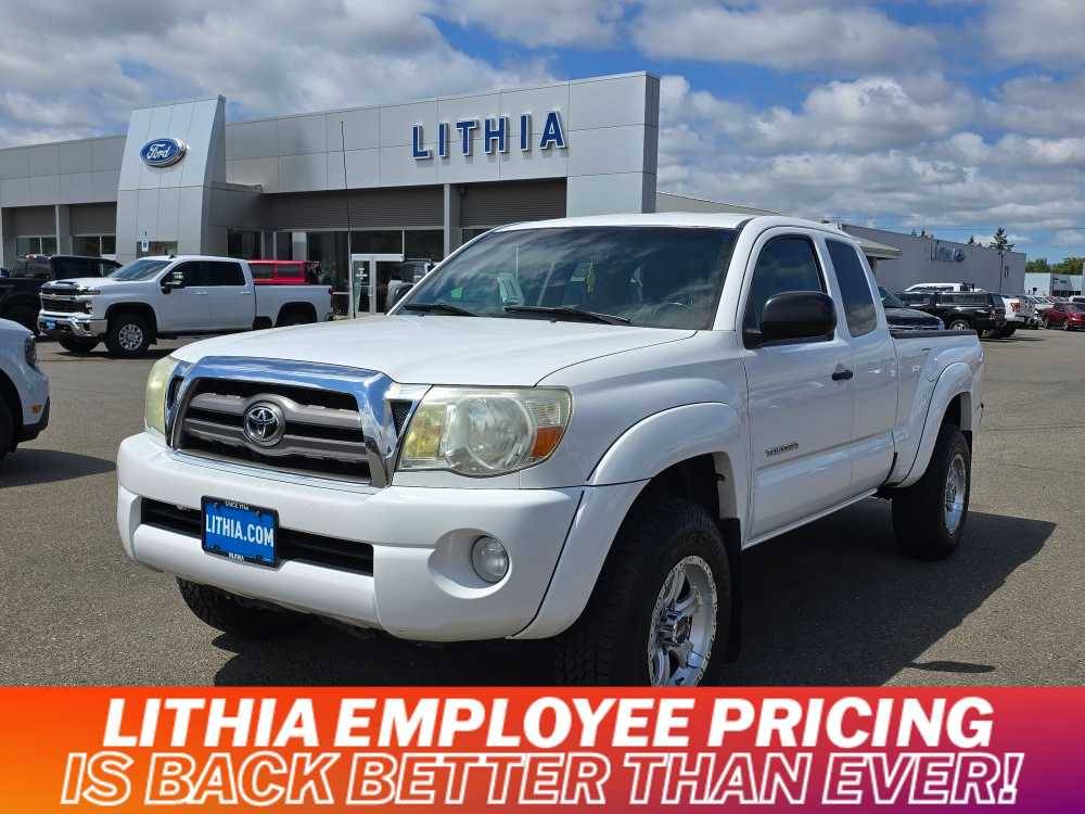 2009 Toyota Tacoma Base — Pickup Truck — 94,547 mi — Roseburg, OR