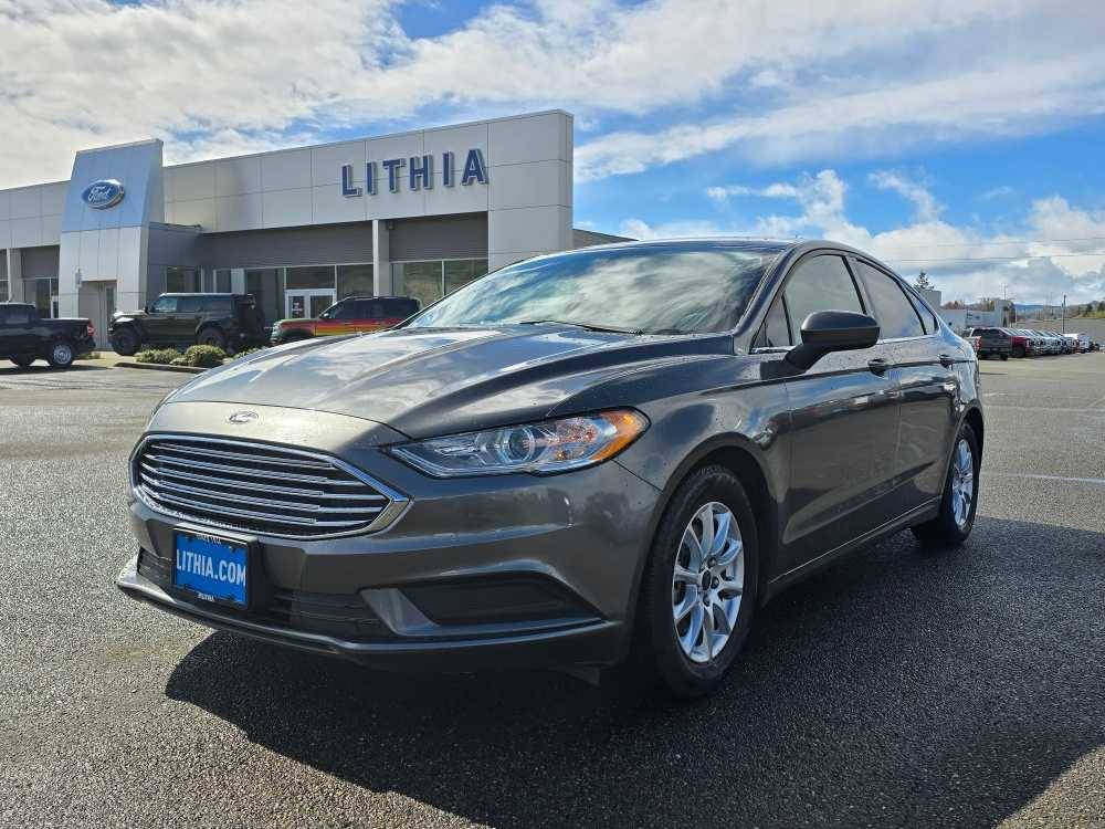 2017 Ford Fusion S — Sedan — 77,297 mi — Roseburg, OR