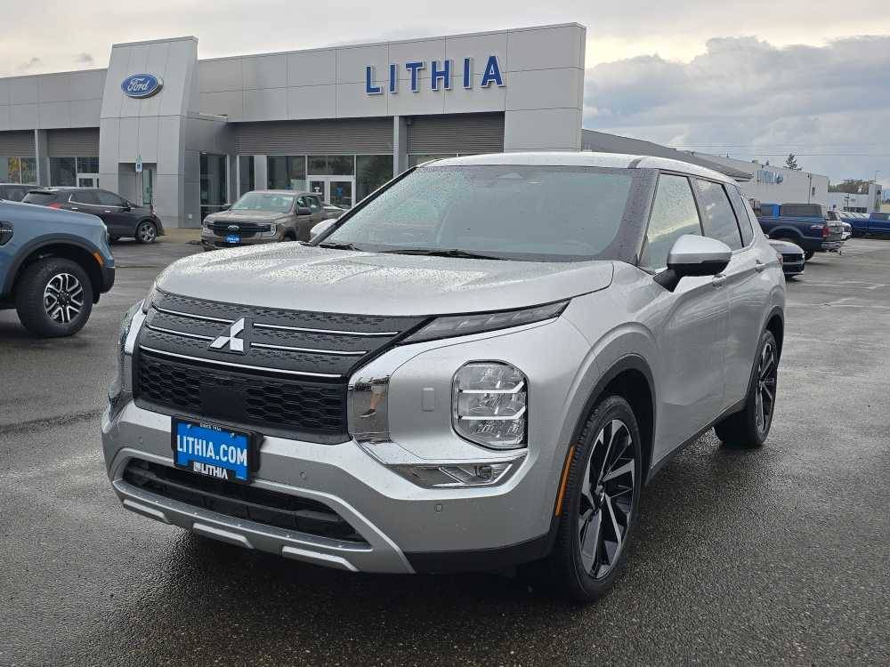 2024 Mitsubishi Outlander SE — SUV — 37,937 mi — Roseburg, OR