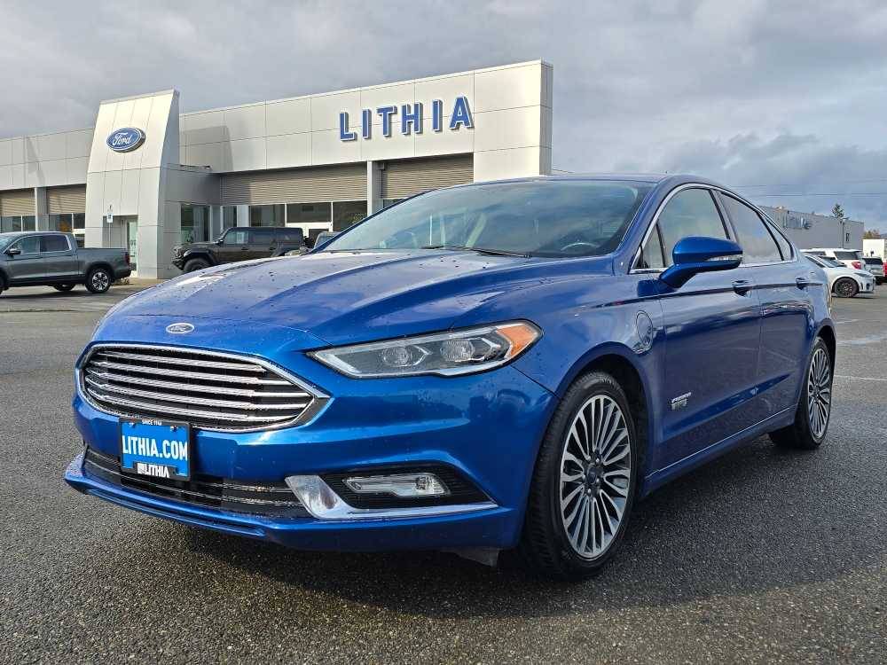 2017 Ford Fusion Energi SE — Sedan — 71,080 mi — Roseburg, OR