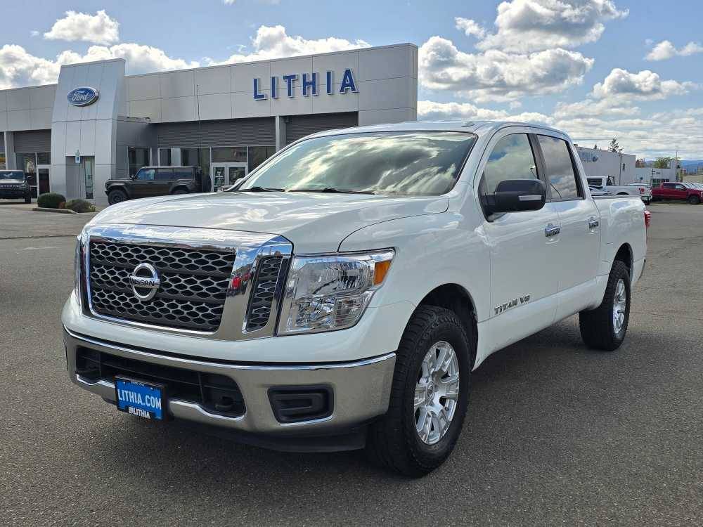 2018 Nissan Titan SV — Pickup Truck — 74,128 mi — Roseburg, OR