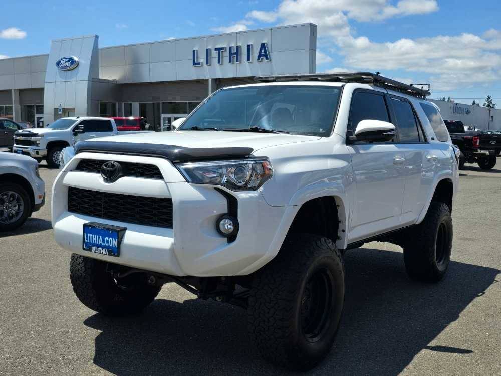 2019 Toyota 4Runner SR5 Premium — SUV — 77,494 mi — Roseburg, OR