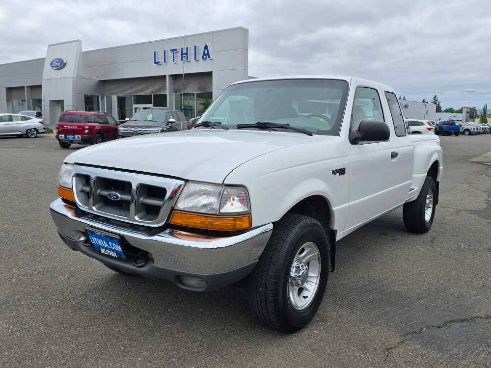 2000 Ford Ranger XL — Pickup Truck — 116,211 mi — Roseburg, OR