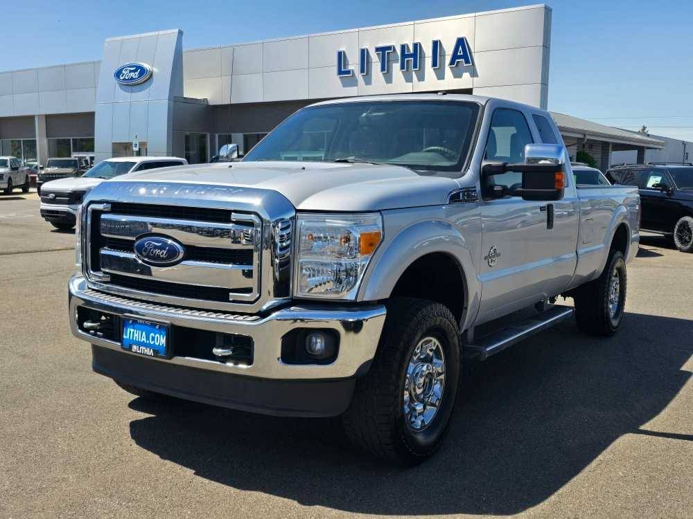 2015 Ford Super Duty F-350 XLT — Pickup Truck — 127,387 mi — Roseburg, OR