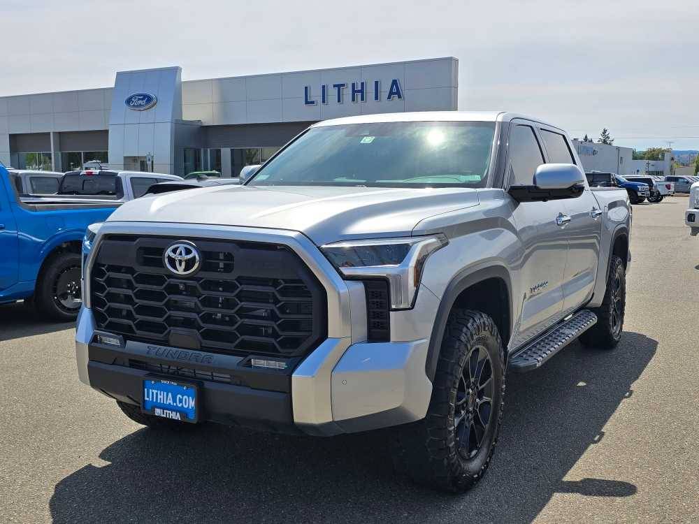 2022 Toyota Tundra Limited — Pickup Truck — 14,071 mi — Roseburg, OR
