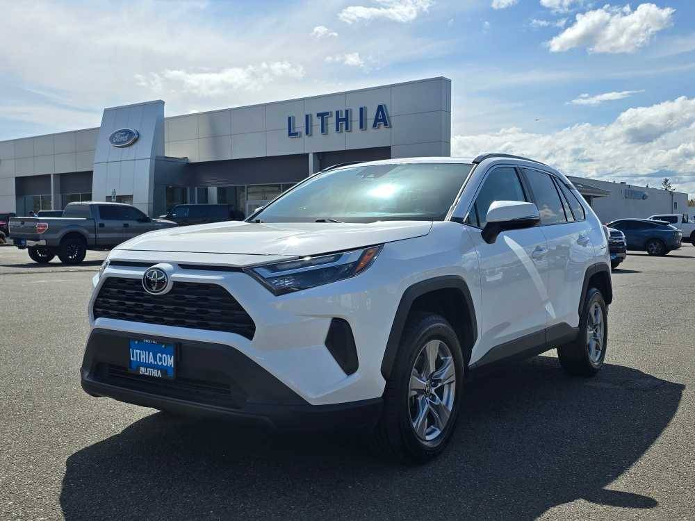 2022 Toyota RAV4 XLE — SUV — 44,195 mi — Roseburg, OR