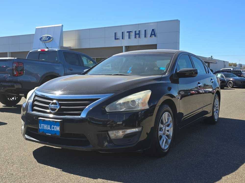 2014 Nissan Altima 2.5 S — Sedan — 133,467 mi — Roseburg, OR