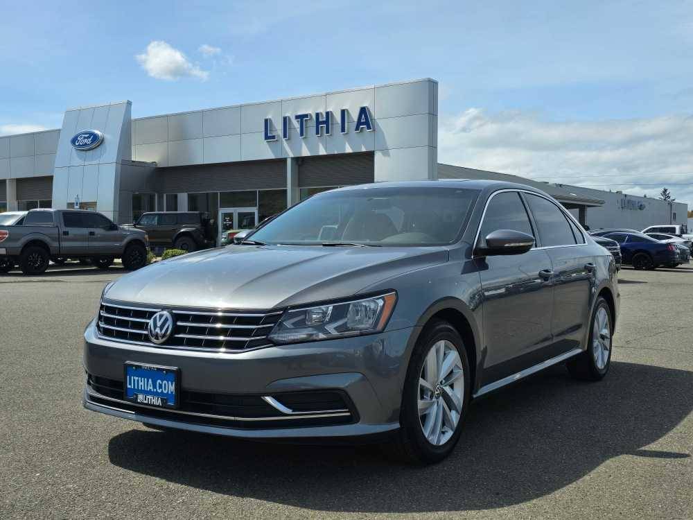 2018 Volkswagen Passat 2.0T SE — Sedan — 75,379 mi — Roseburg, OR