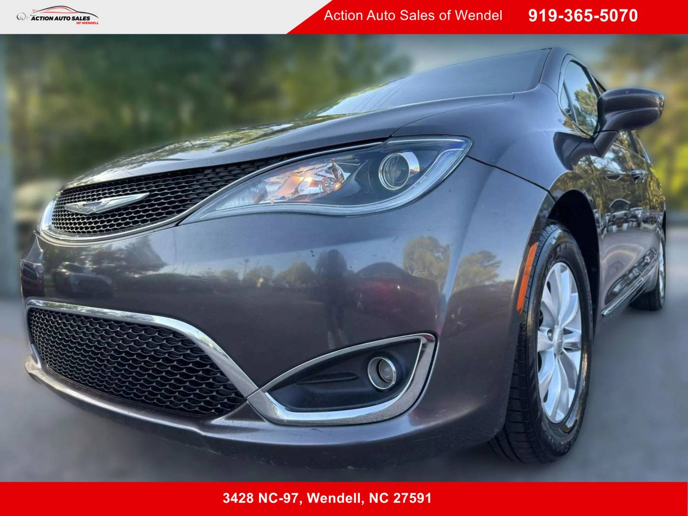2017 Chrysler Pacifica Touring L — Minivan — 131,434 mi — Wendell, NC