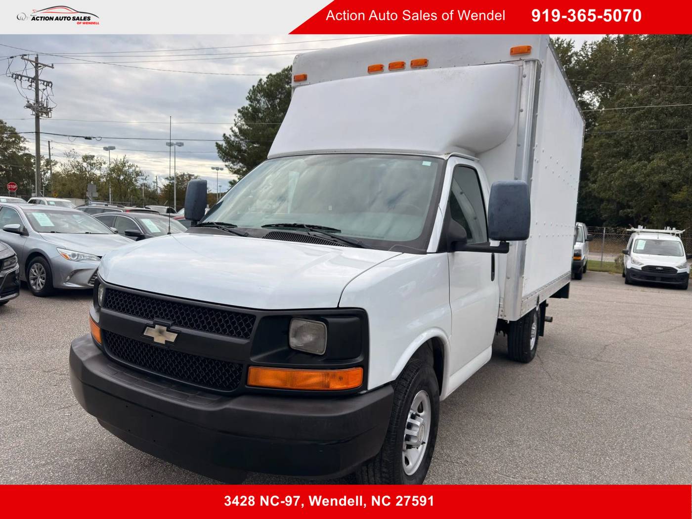 2011 Chevrolet Express Commercial Cutaway 3500 Work Van — Chassis Cab Truck — 50,222 mi — Wendell, NC