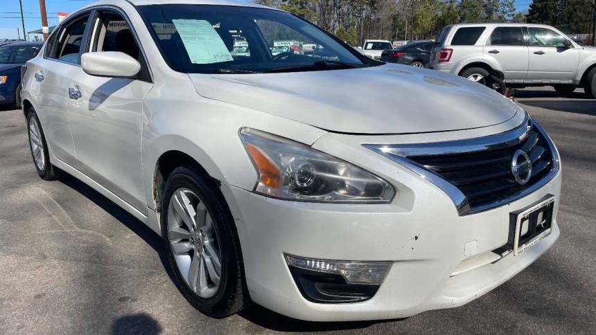 2014 Nissan Altima 2.5 SV — Sedan — 159,098 mi — Garner, NC
