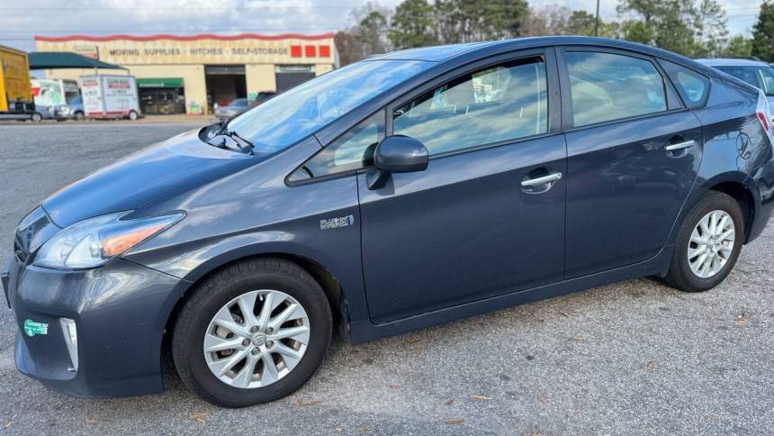 2013 Toyota Prius Advanced — Hatchback — 232,022 mi — Garner, NC