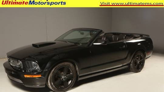 2007 Ford Mustang GT Premium — Convertible — 89,798 mi — Houston, TX