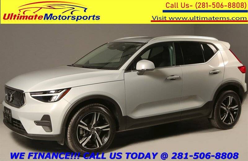2025 Volvo XC40 Core — SUV — 5,760 mi — Houston, TX