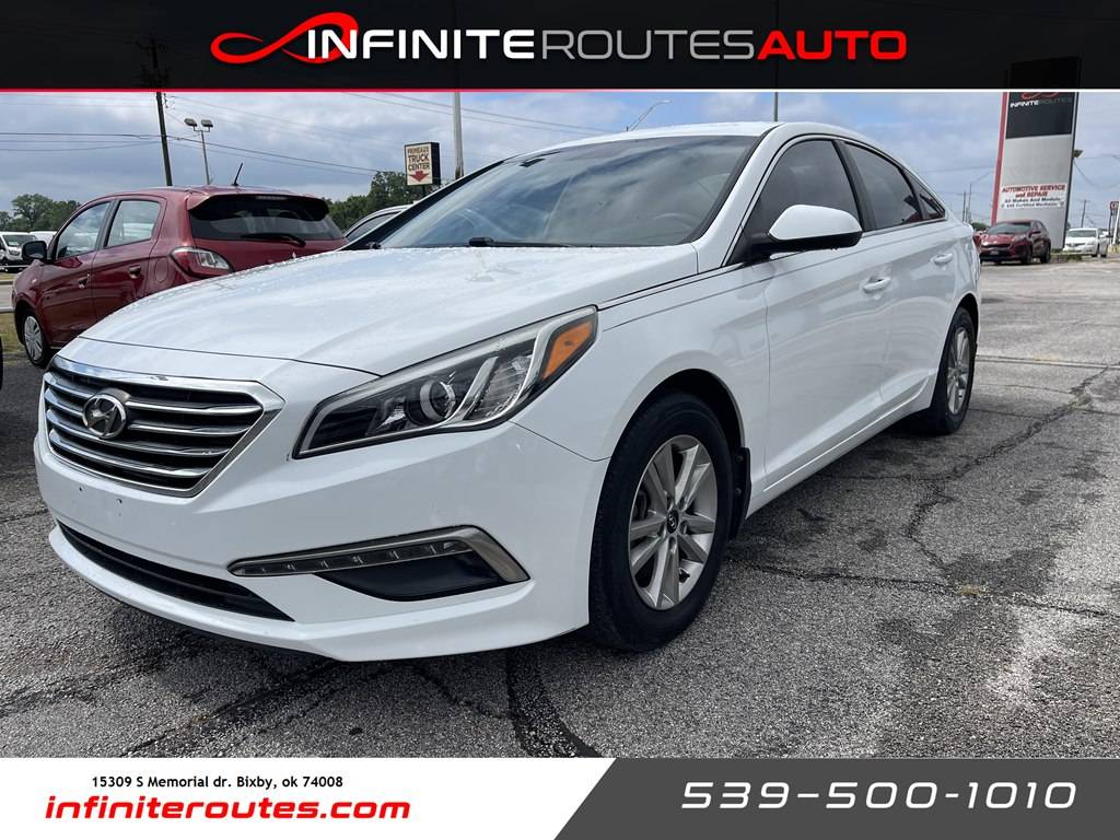 2015 Hyundai Sonata SE — Sedan — 84,635 mi — Bixby, OK