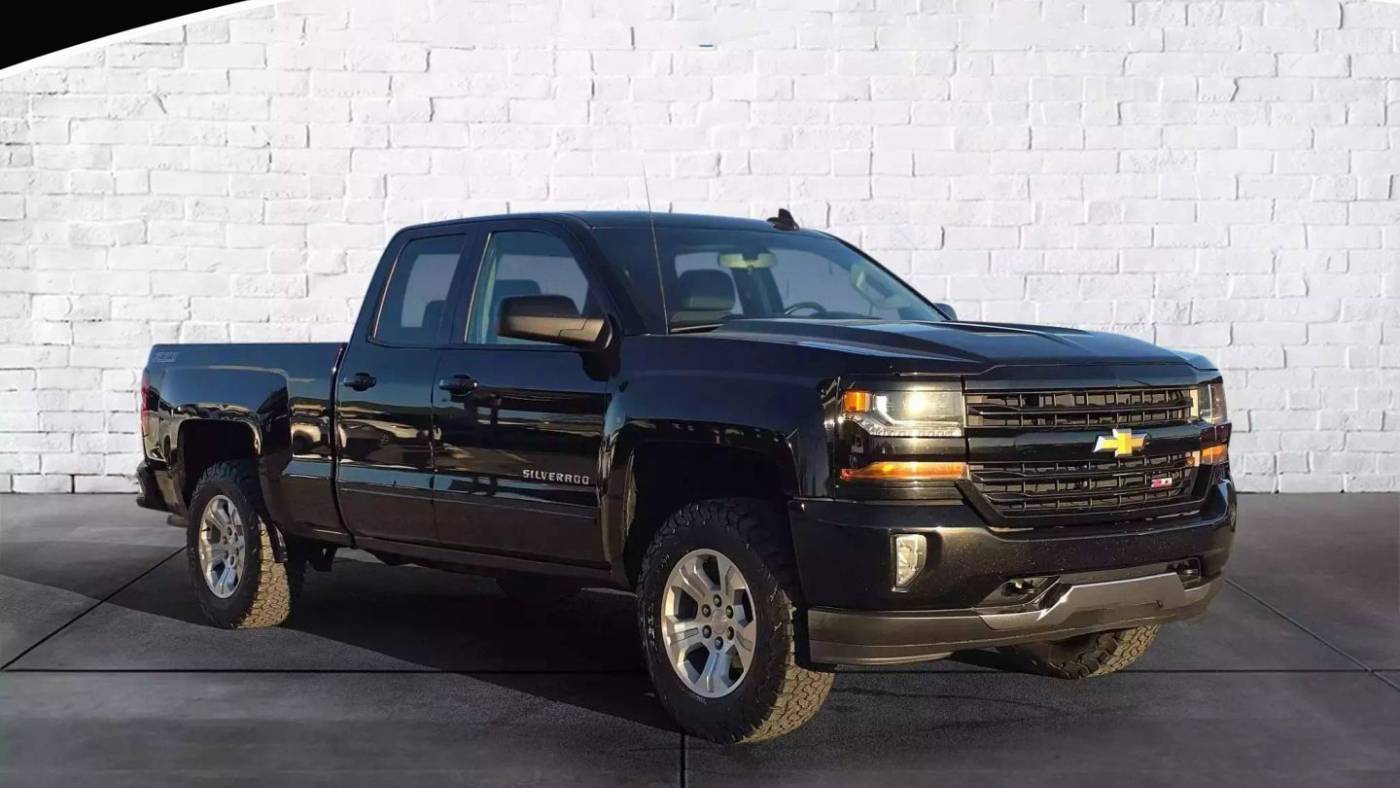 2017 Chevrolet Silverado 1500 LT — Pickup Truck — 194,280 mi — Cleveland, TN