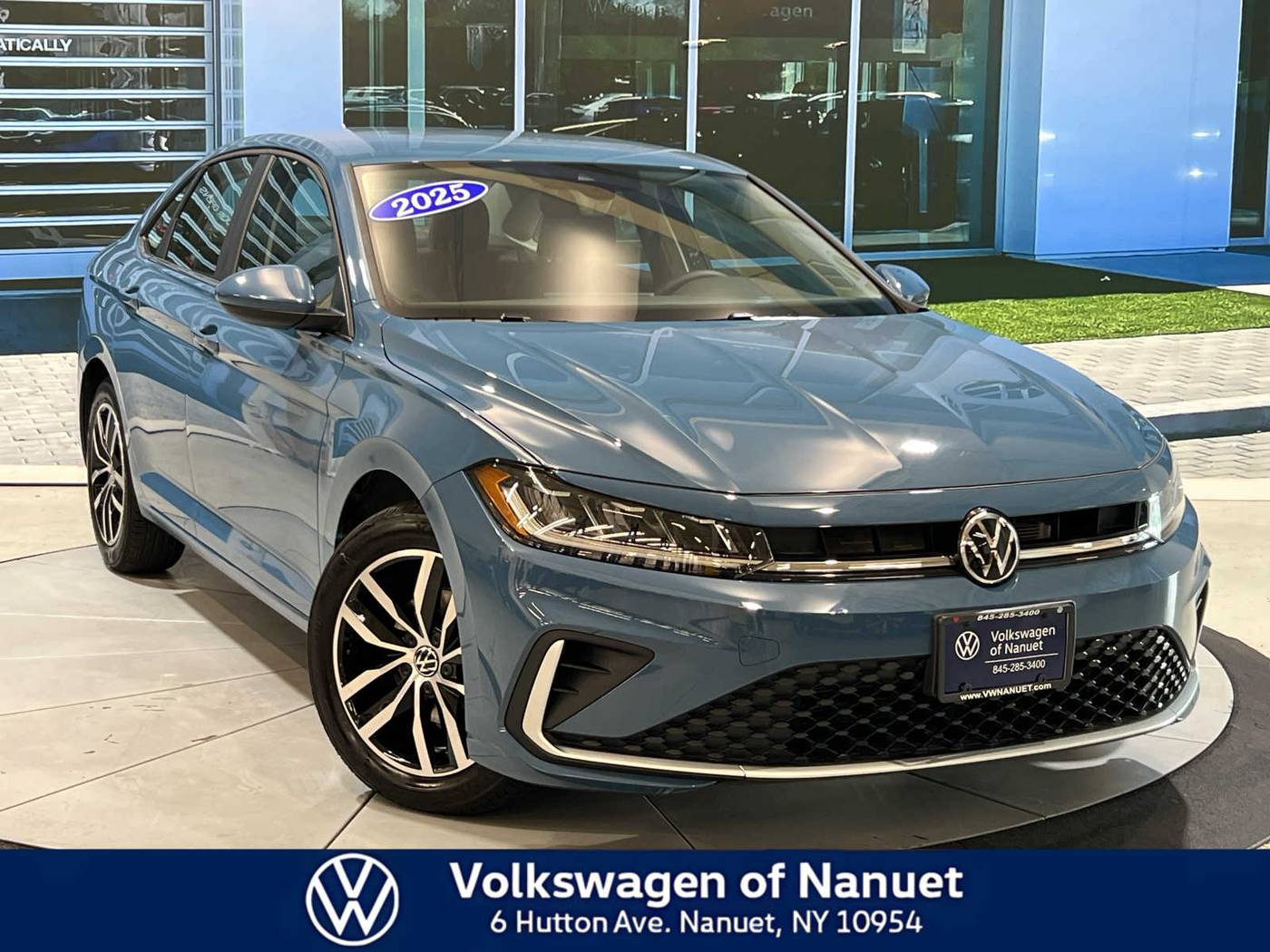 2025 Volkswagen Jetta SE — Sedan — 4,434 mi — Nanuet, NY