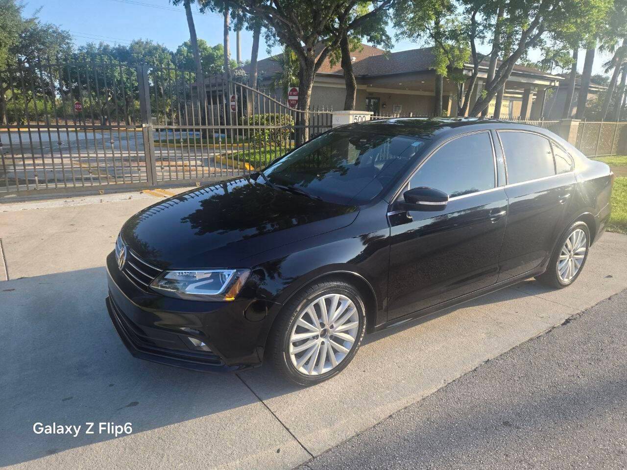 2016 Volkswagen Jetta 1.8T SEL — Sedan — 119,149 mi — Pompano Beach, FL