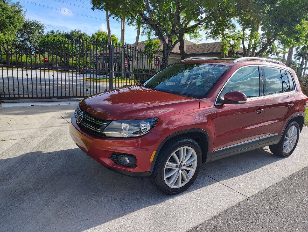 2015 Volkswagen Tiguan S — SUV — 91,055 mi — Pompano Beach, FL