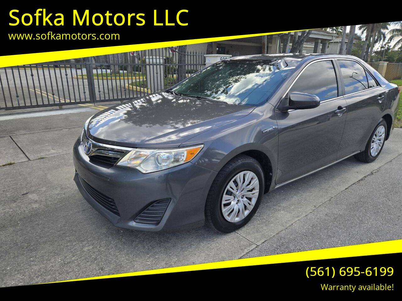 2013 Toyota Camry Hybrid LE — Sedan — 157,050 mi — Pompano Beach, FL