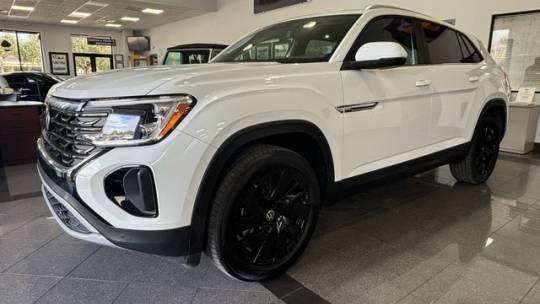 2024 Volkswagen Atlas Cross Sport SE with Technology — SUV — 190 mi — Jacksonville, FL