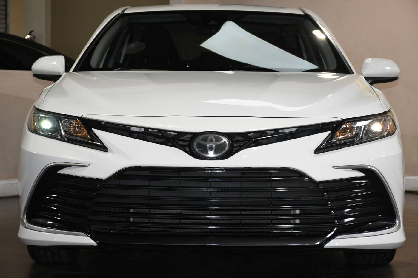2021 Toyota Camry LE — Sedan — 40,990 mi — Tampa, FL