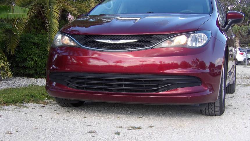 2017 Chrysler Pacifica LX — Minivan — 125,413 mi — Fort Myers, FL