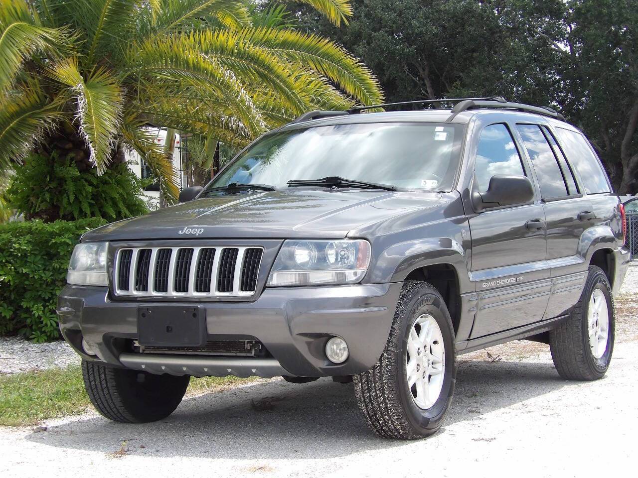2004 Jeep Grand Cherokee Laredo — SUV — 209,480 mi — Fort Myers, FL