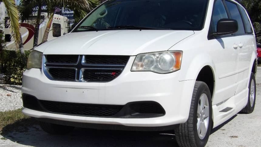 2013 Dodge Grand Caravan SE — Minivan — 207,890 mi — Fort Myers, FL