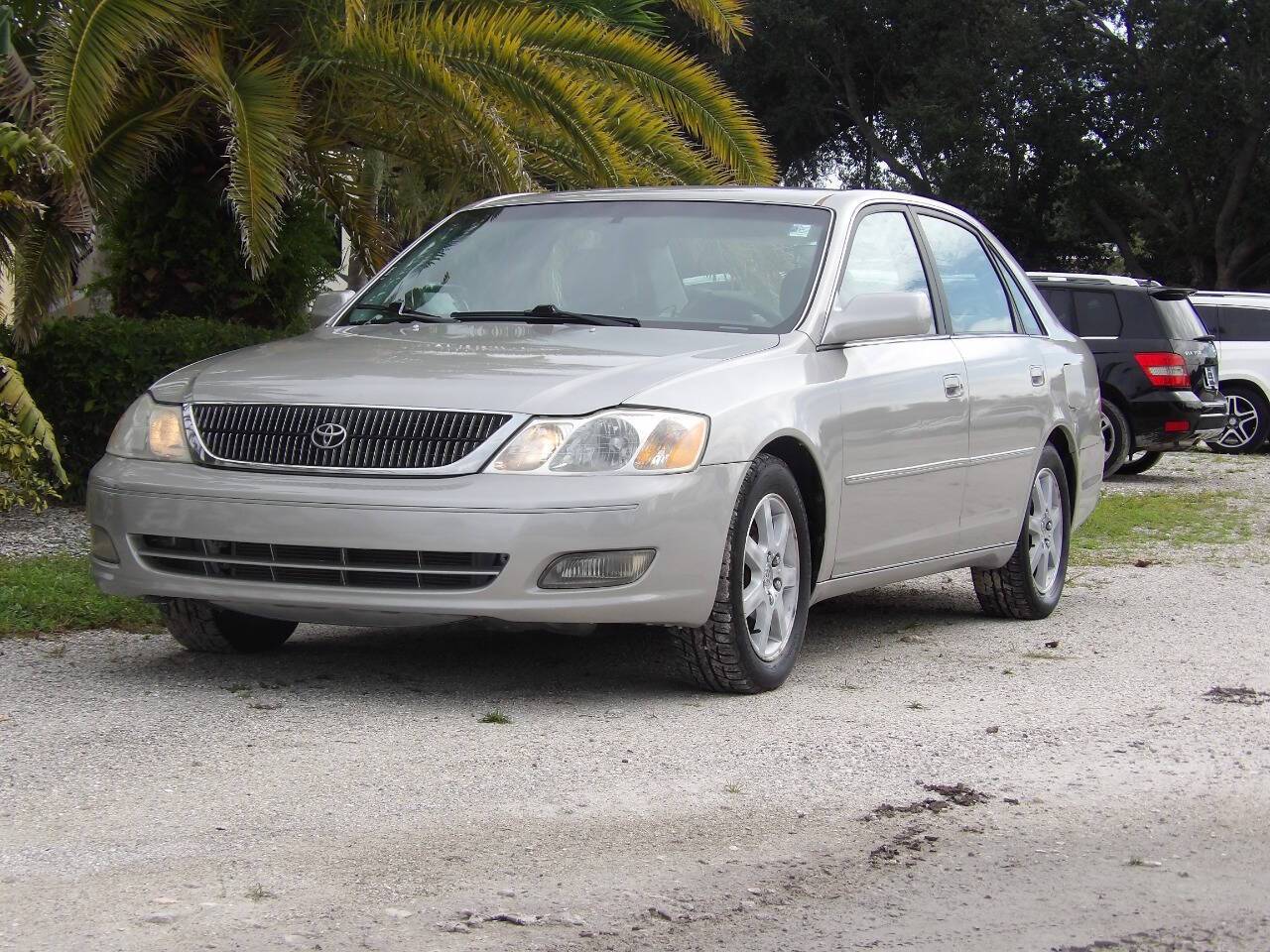 2000 Toyota Avalon XL