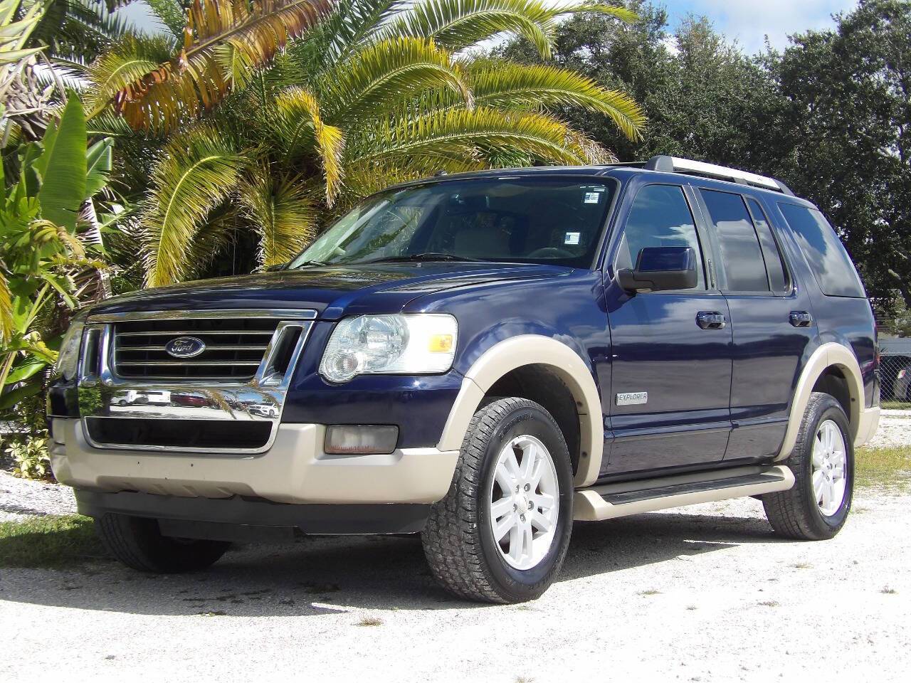 2007 Ford Explorer Eddie Bauer — SUV — 61,671 mi — Fort Myers, FL