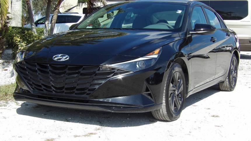 2023 Hyundai Elantra SEL — Sedan — 20,259 mi — Fort Myers, FL