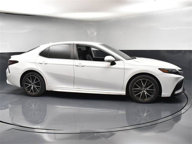 2022 Toyota Camry SE — Sedan — 18,664 mi — Cocoa, FL