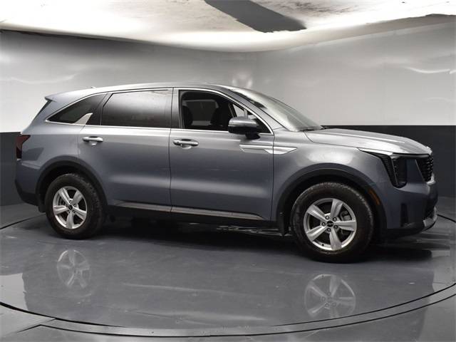 2025 Kia Sorento LX — SUV — 9,668 mi — Cocoa, FL