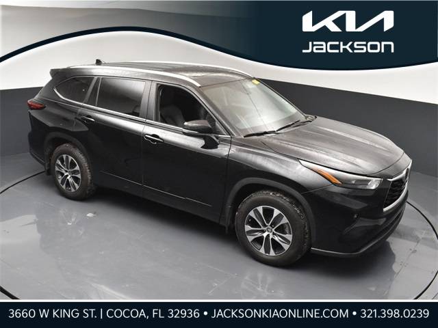 2023 Toyota Highlander XLE — SUV — 95,885 mi — Cocoa, FL