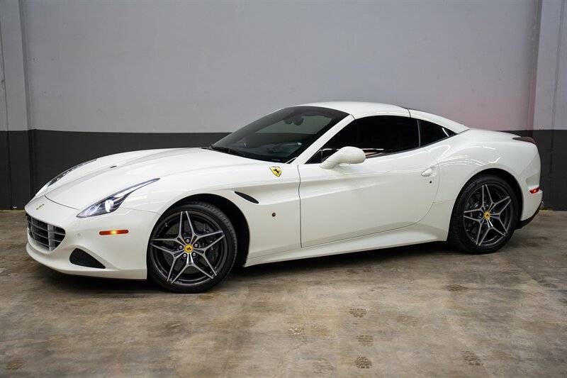 2015 Ferrari California Standard