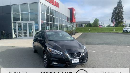 2020 Nissan Versa SR