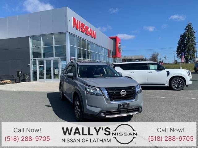 2024 Nissan Pathfinder Platinum — SUV — 10,423 mi — Latham, NY