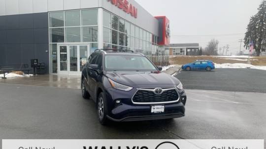 2022 Toyota Highlander XLE — SUV — 19,119 mi — Latham, NY