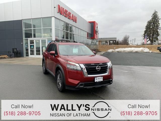 2022 Nissan Pathfinder SV — SUV — 30,145 mi — Latham, NY
