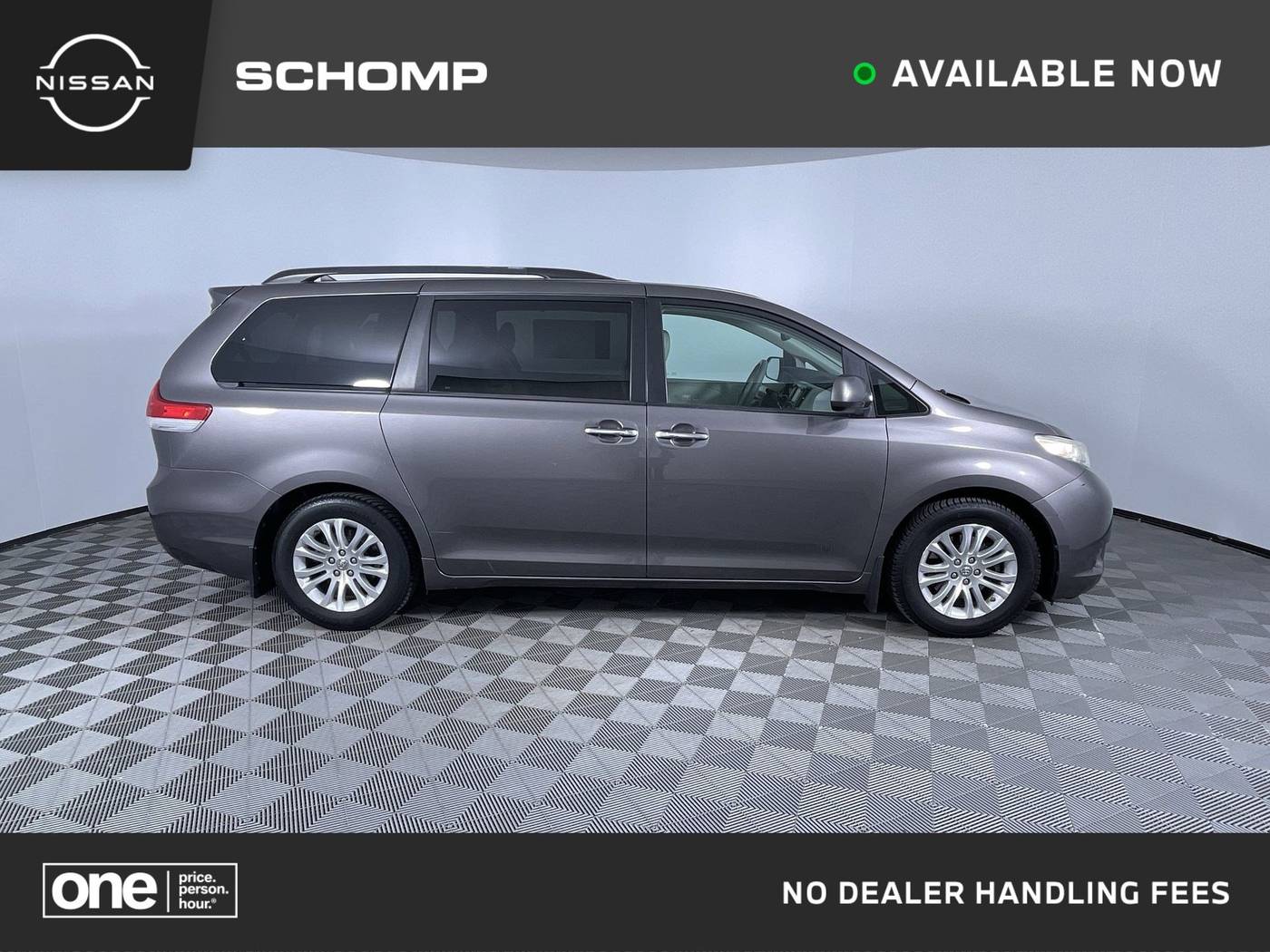 2011 Toyota Sienna XLE — Minivan — 154,025 mi — Littleton, CO