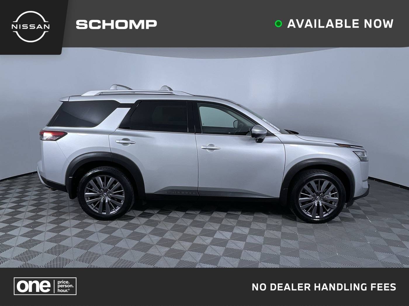 2022 Nissan Pathfinder SL — SUV — 37,448 mi — Littleton, CO