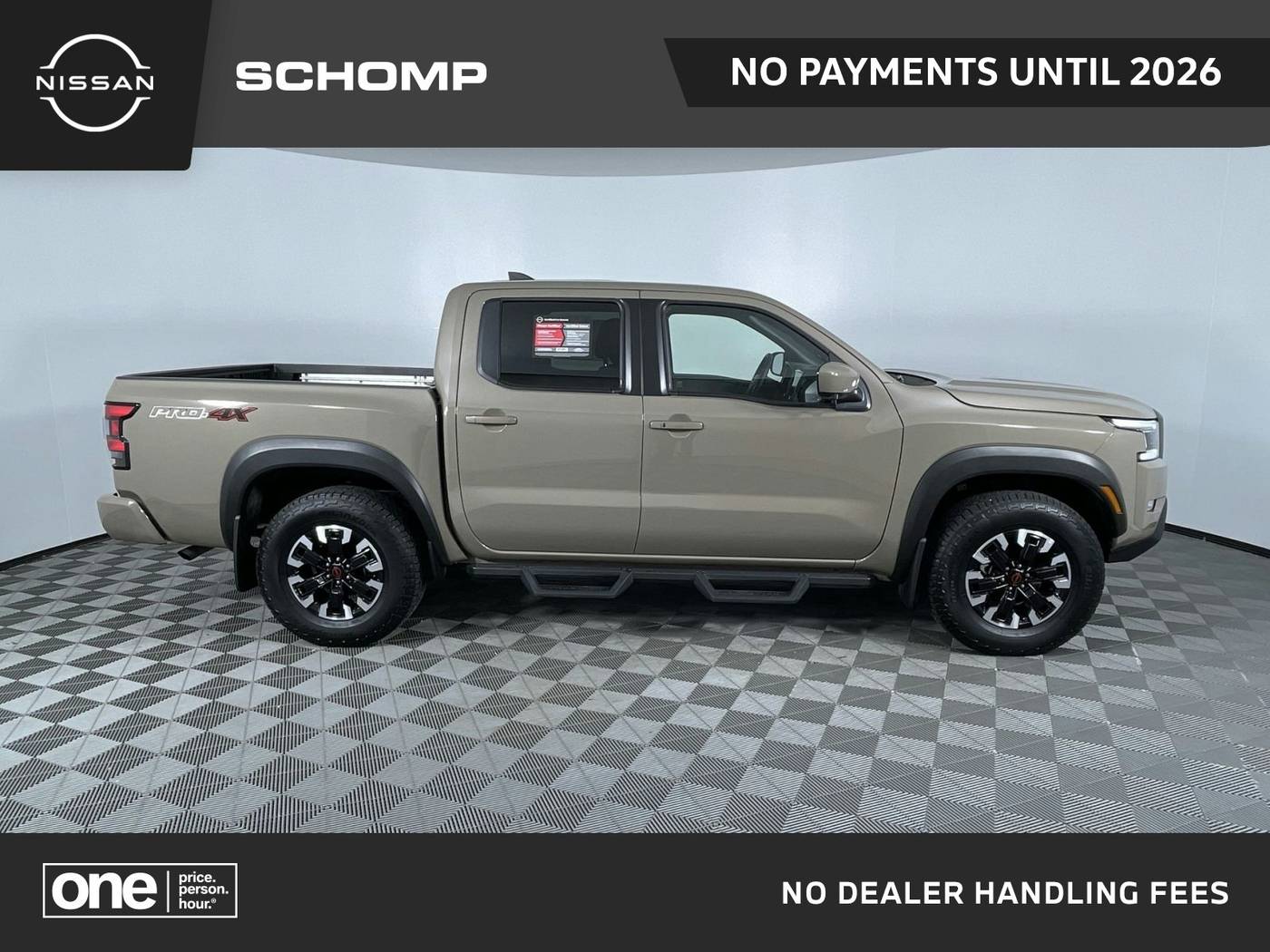2024 Nissan Frontier PRO-4X — Pickup Truck — 8,285 mi — Littleton, CO